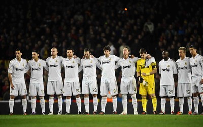 正大体育独家-乌克兰队客场虫终于赢球了